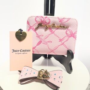 VIRAL Juicy Couture Chiffon Pink Lovely Bow Small Zip Around Wristlet - NWT***